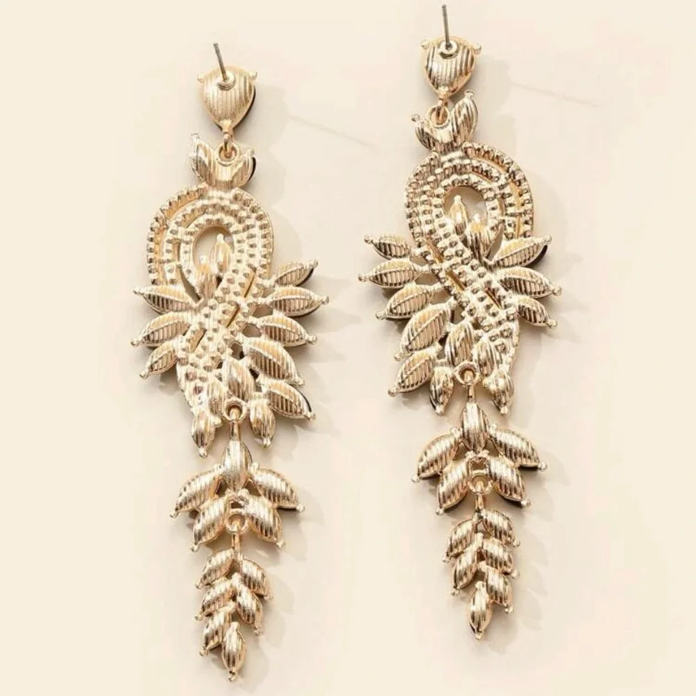 Rhinestone Leaf Drop Earrings - Picture 2 of 5